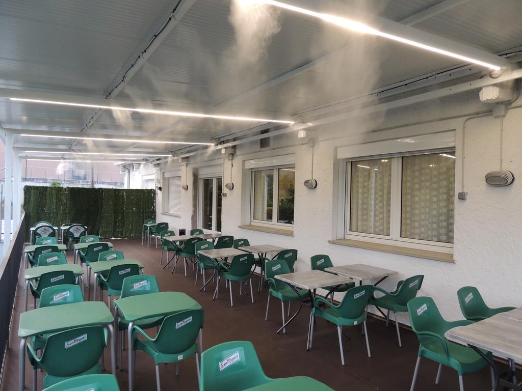 Hotel Vilobi Viloví de Oñar Kültér fotó
