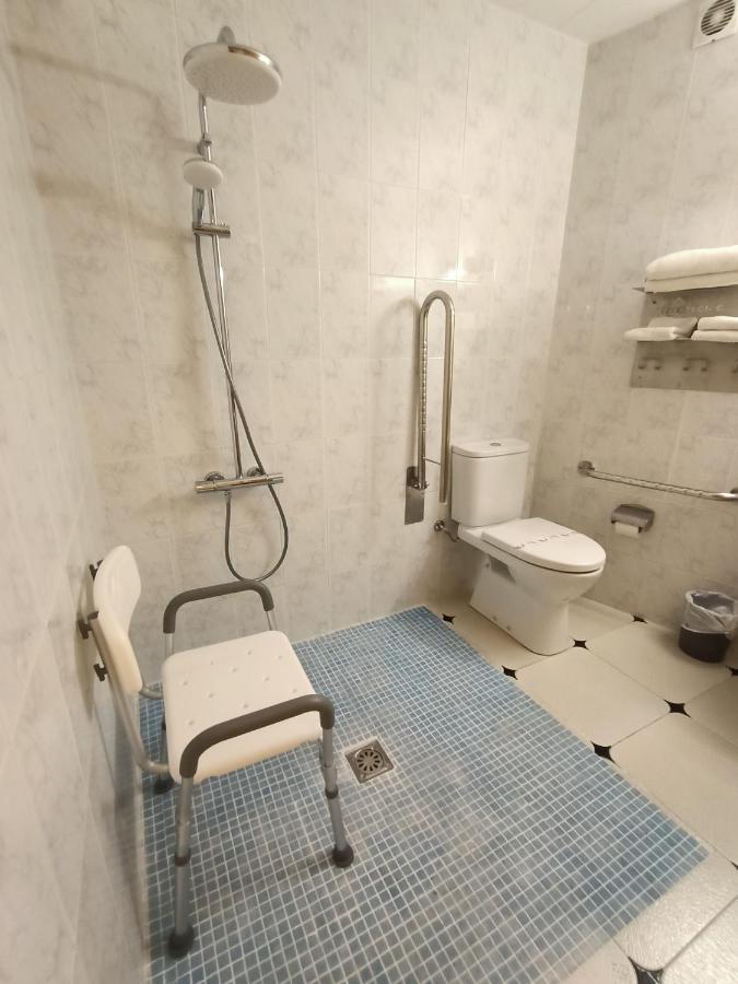 Hotel Vilobi Viloví de Oñar Kültér fotó