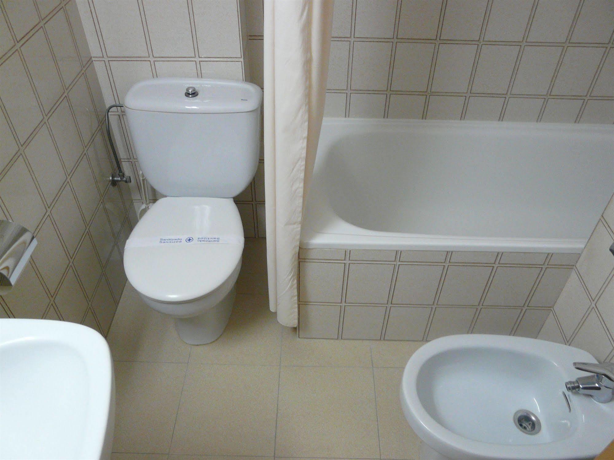 Hotel Vilobi Viloví de Oñar Kültér fotó